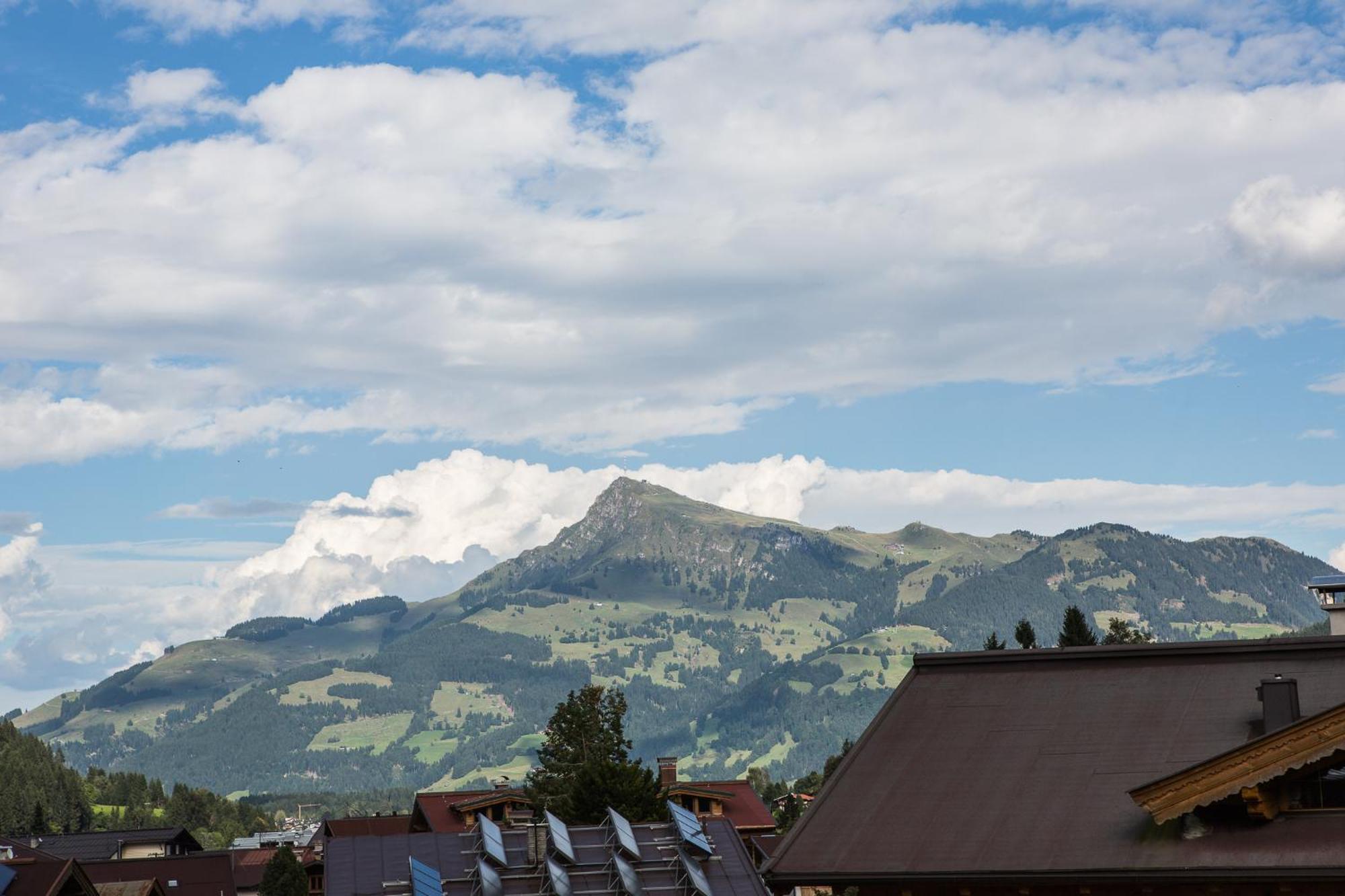 Ferienwohnung Alpen Glück Schlössl Unterm Rain Kirchberg in Tirol Zimmer foto